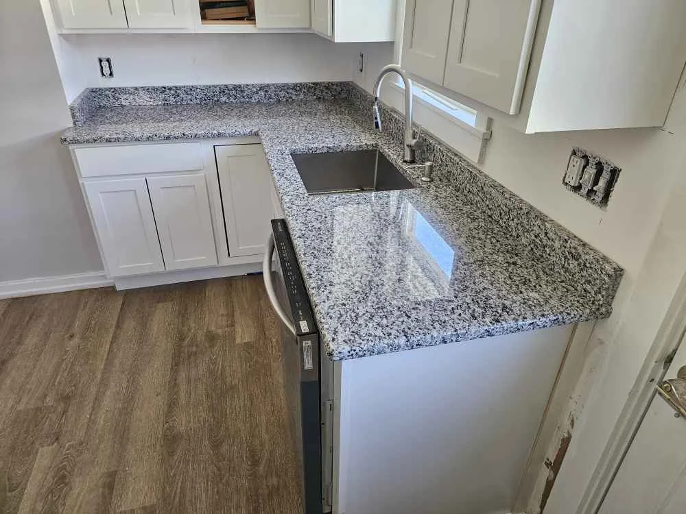 Valle Nevado granite countertop in an Antrim, New Hampshire home